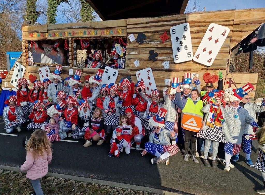 Grote carnavals loopgroep, Carnaval, Maat 42/44 (L), Ophalen of Verzenden, Kleding