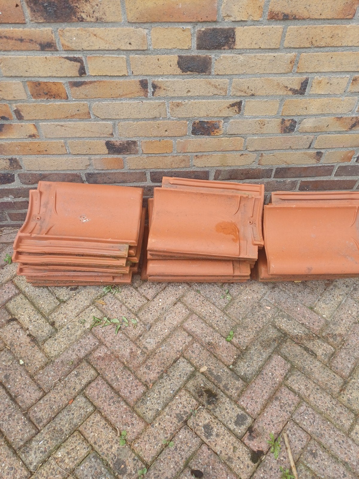 21 gebruikte dakpannen - Lafarge 6 Made in Holland, Doe-het-zelf en Verbouw, Dakpannen en Dakbedekking, Ophalen, Gebruikt, Steen of Klei
