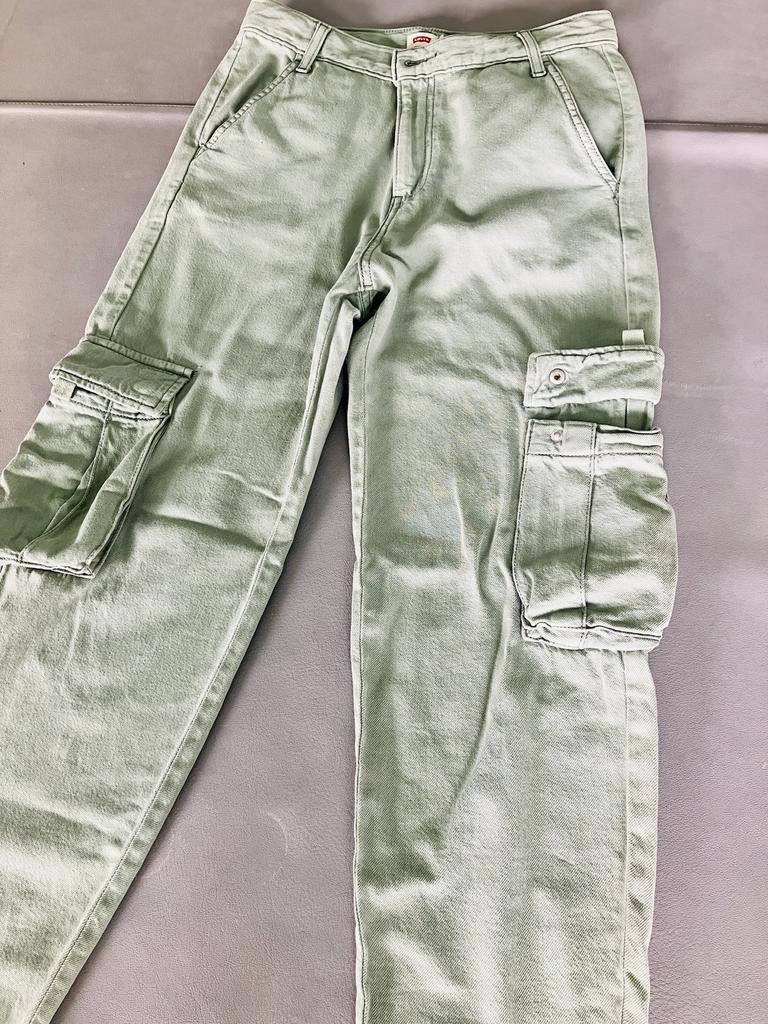 Levi’s premium cargo broek. Maat 36. Linde groen, Ophalen of Verzenden, Maat 36 (S), Lang, Gedragen