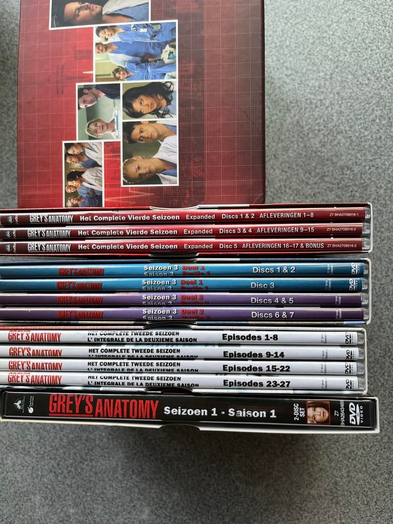 Grey’s anatomy: seizoenen 1 tm 5 compleet, Vanaf 12 jaar, Ophalen of Verzenden, Zo goed als nieuw, Drama