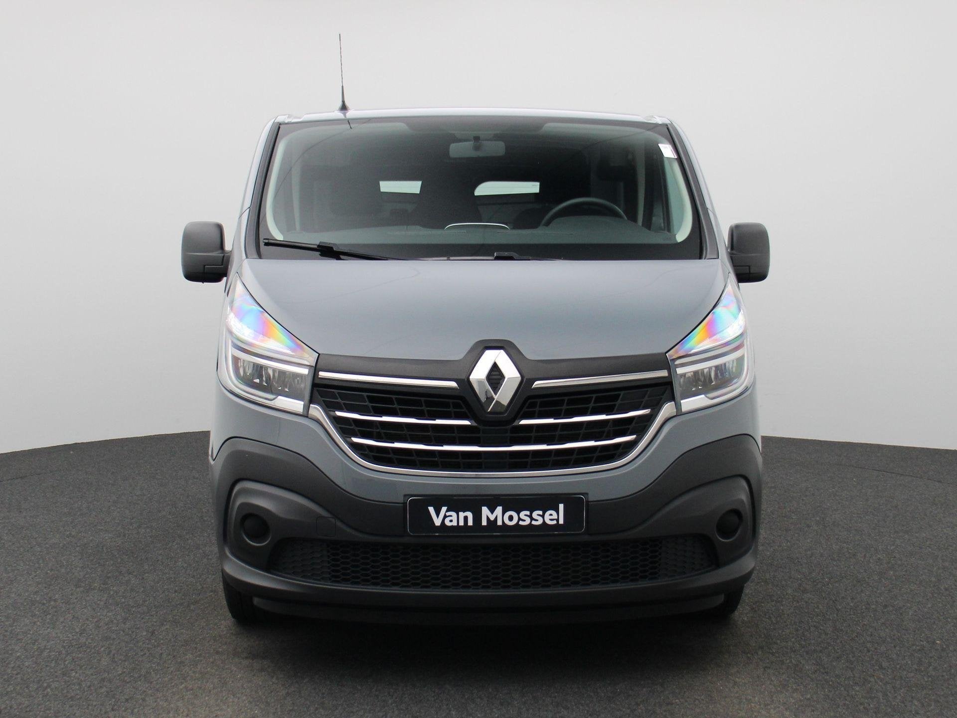 Renault Trafic 2.0 dCi 170 T29 L2H1 Comfort | Trekhaak | Bet, Voorwielaandrijving, Dealer onderhouden, Stof, Gebruikt