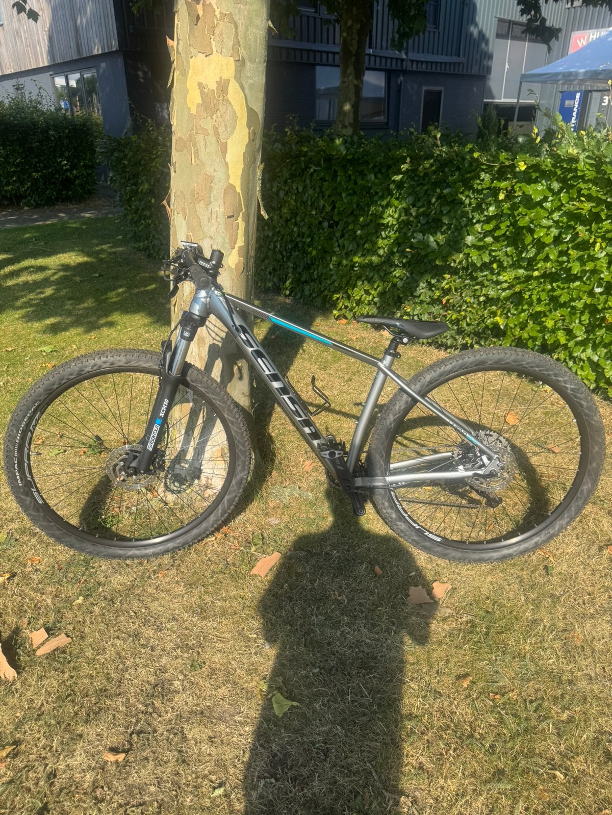 Mountainbike sensa, Fietsen en Brommers, Fietsen | Mountainbikes en ATB, 49 tot 53 cm, Zo goed als nieuw, Schijfrem, Ophalen