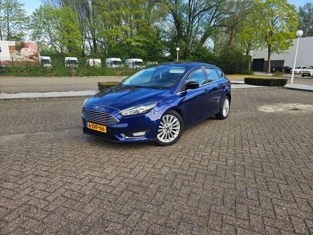 Nette Ford Focus / Apk 31 Mei 2027. Dealer Onderhouden, Zwart, Blauw, Origineel Nederlands, 1200 kg