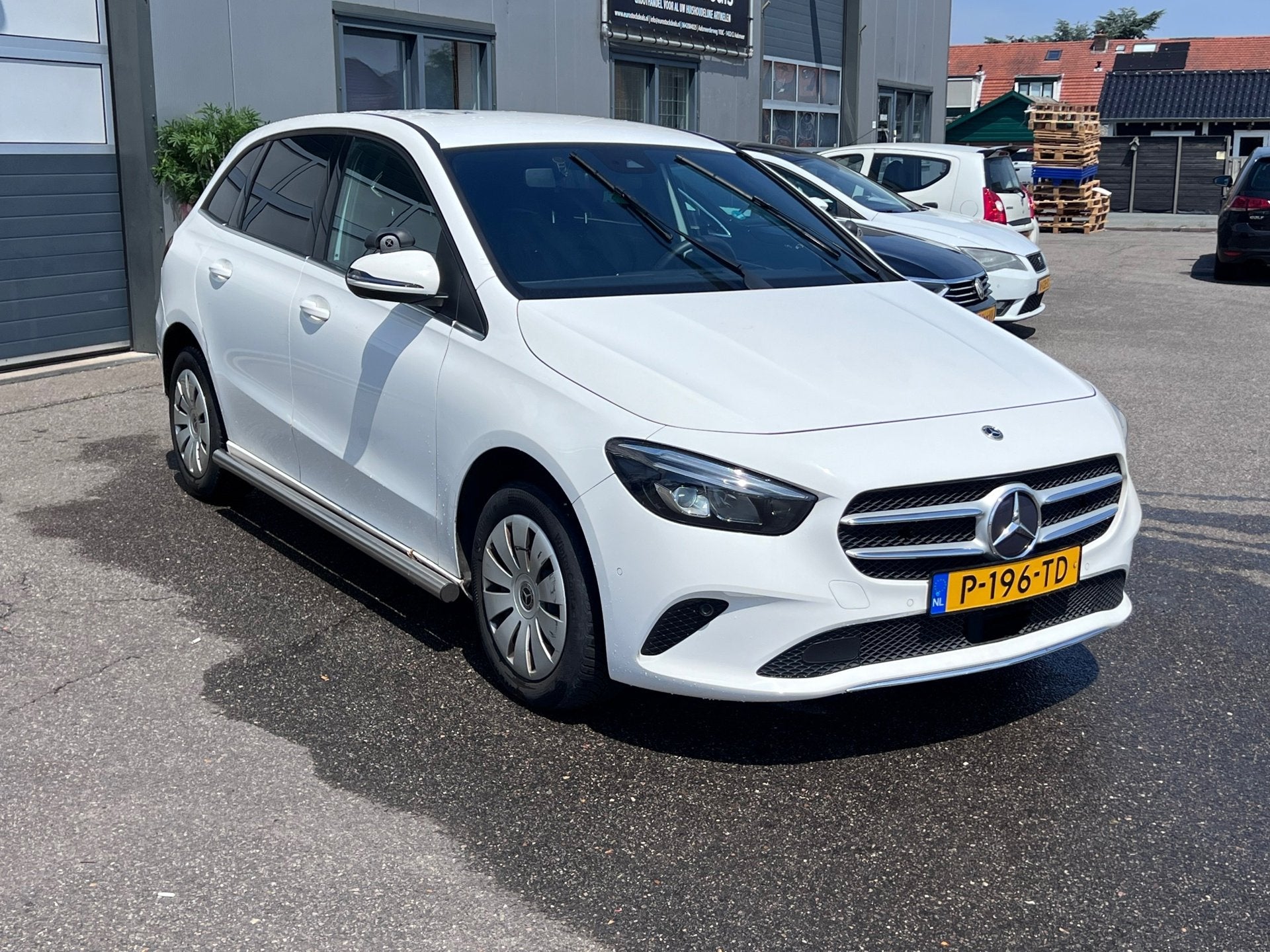 Mercedes-Benz B-klasse 200d / AUTOMAAT / TIK IN DE MOTOR / C, Gebruikt, Euro 6, 4 cilinders, 150 pk