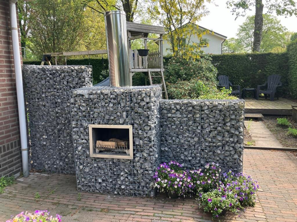 Open haard buiten met RVS Schoorsteen en Grill, Ophalen, Zo goed als nieuw, IJzer, Tuinhek