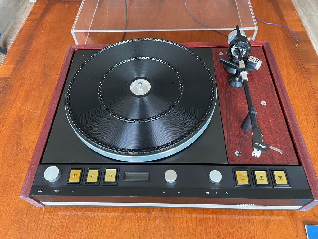 Thorens td 126 mk 3 in nieuw staat, Ophalen, Zo goed als nieuw, Thorens