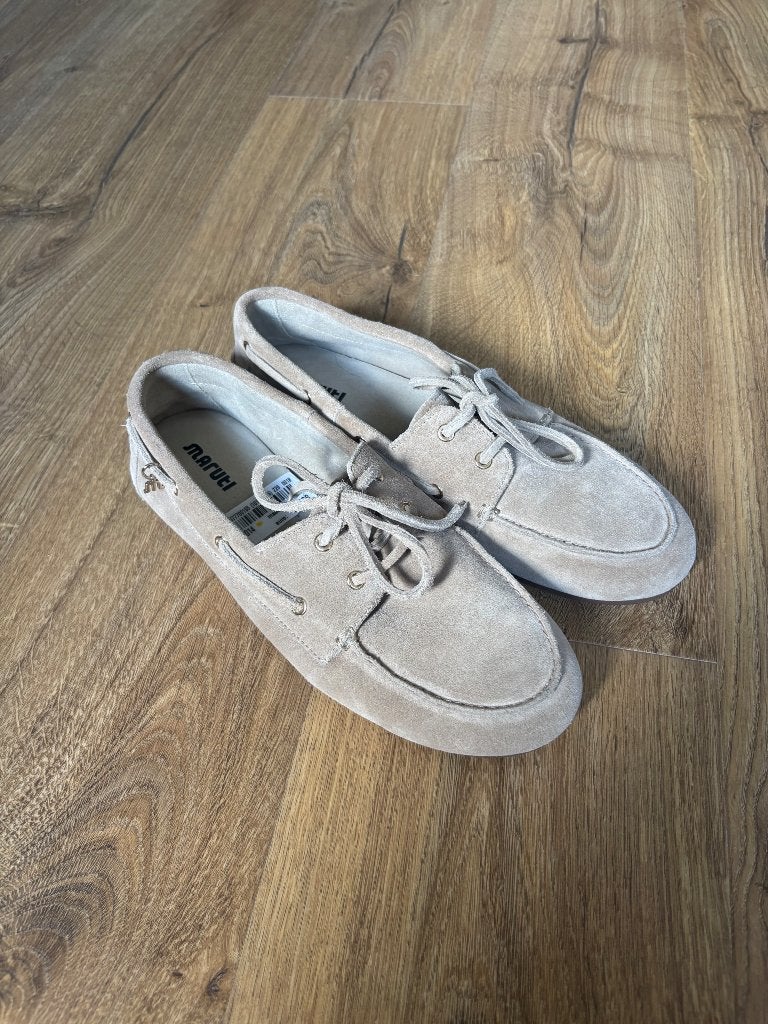 Maruti Loafers beige, Kleding | Dames, Nieuw, Ophalen of Verzenden, Maruti, Instappers