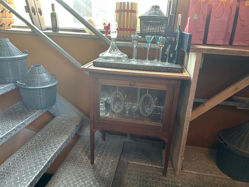 Inventaris inboedel chocolaterie, Ophalen