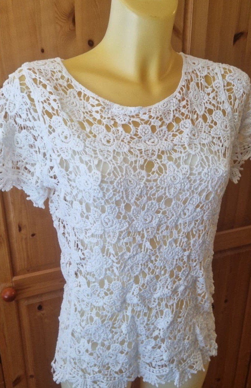 Witte gehaakte top met korte mouwen - Cotton Club, Kleding | Dames, Wit, Maat 42/44 (L), Ophalen of Verzenden, Zo goed als nieuw