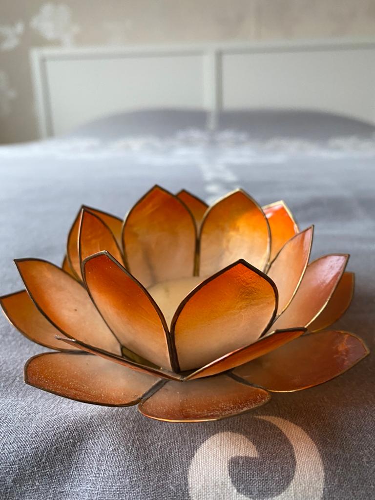 Decoratieve Lotus Kandelaar Oranje/Goud 12,5 cm, Gebruikt, Overige kleuren, Ophalen of Verzenden, Metaal