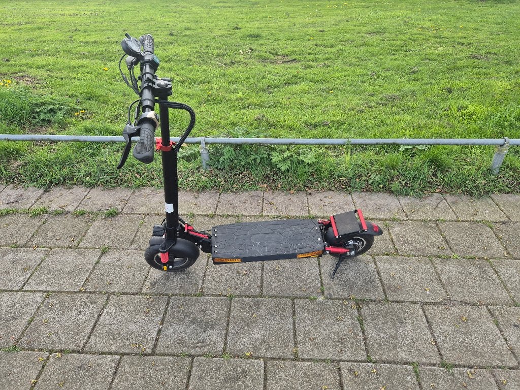 Elektrische step (E-scooter), Fietsen en Brommers, Steps, Ophalen of Verzenden, Zo goed als nieuw, Elektrische step (E-scooter)