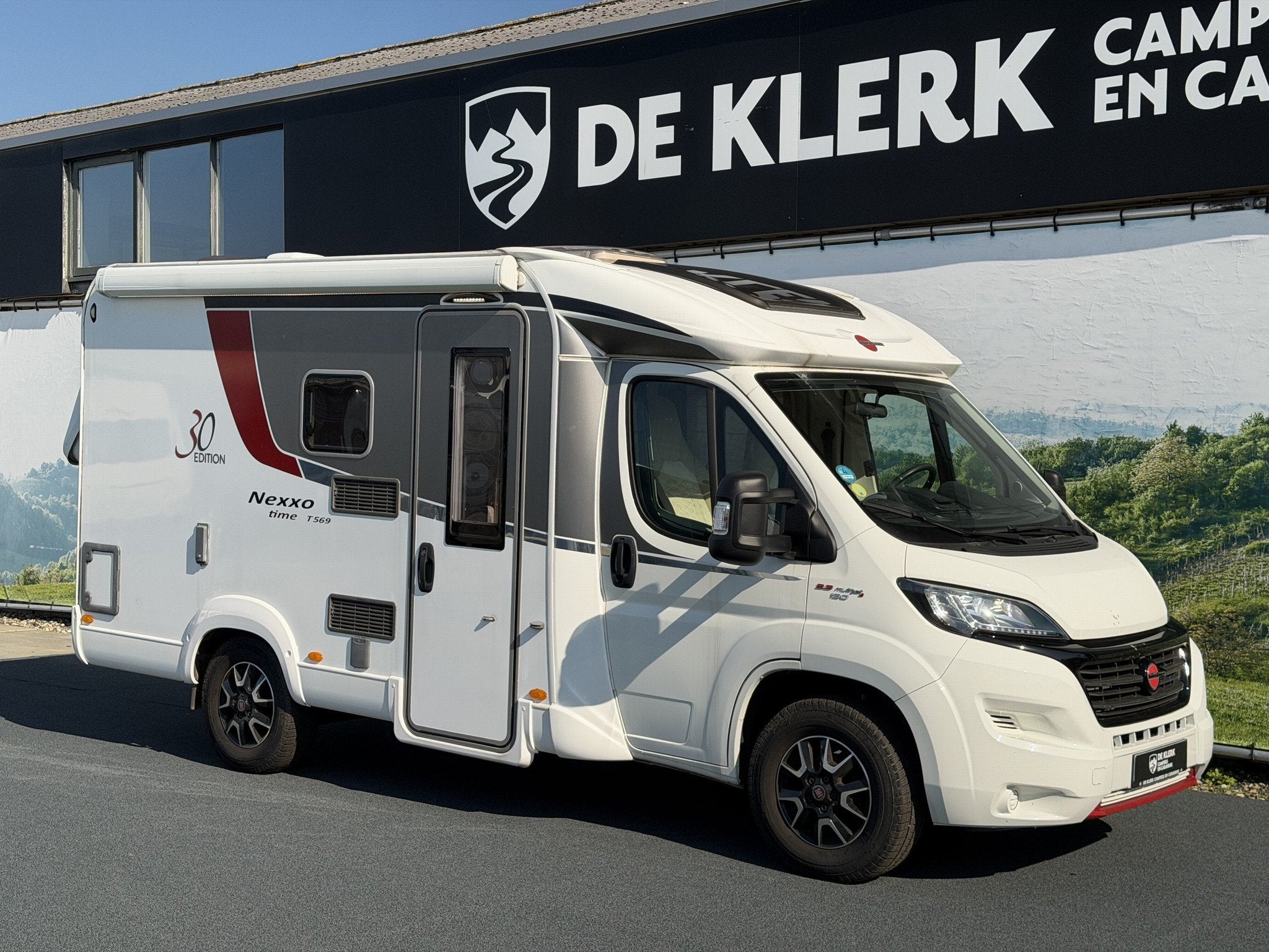 Bürstner Nexxo 569 / Gratis stalling (bj 2018), Ringverwarming, Tot en met 2, Bedrijf, Buitenlamp