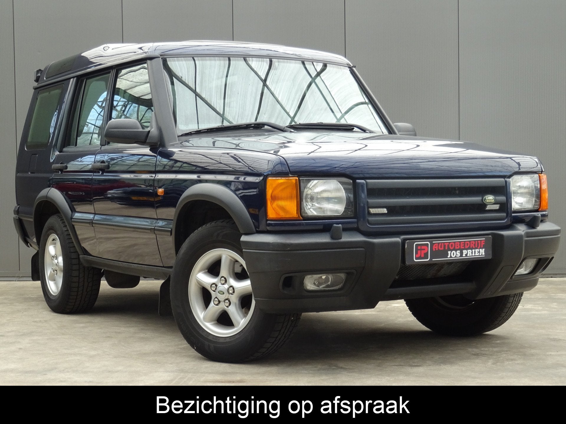 Land Rover Discovery 4.0 V8 ES * BTW * LAGE KM * YOUNGTIMER, Auto's, Automaat, Land Rover, Blauw, SUV of Terreinwagen