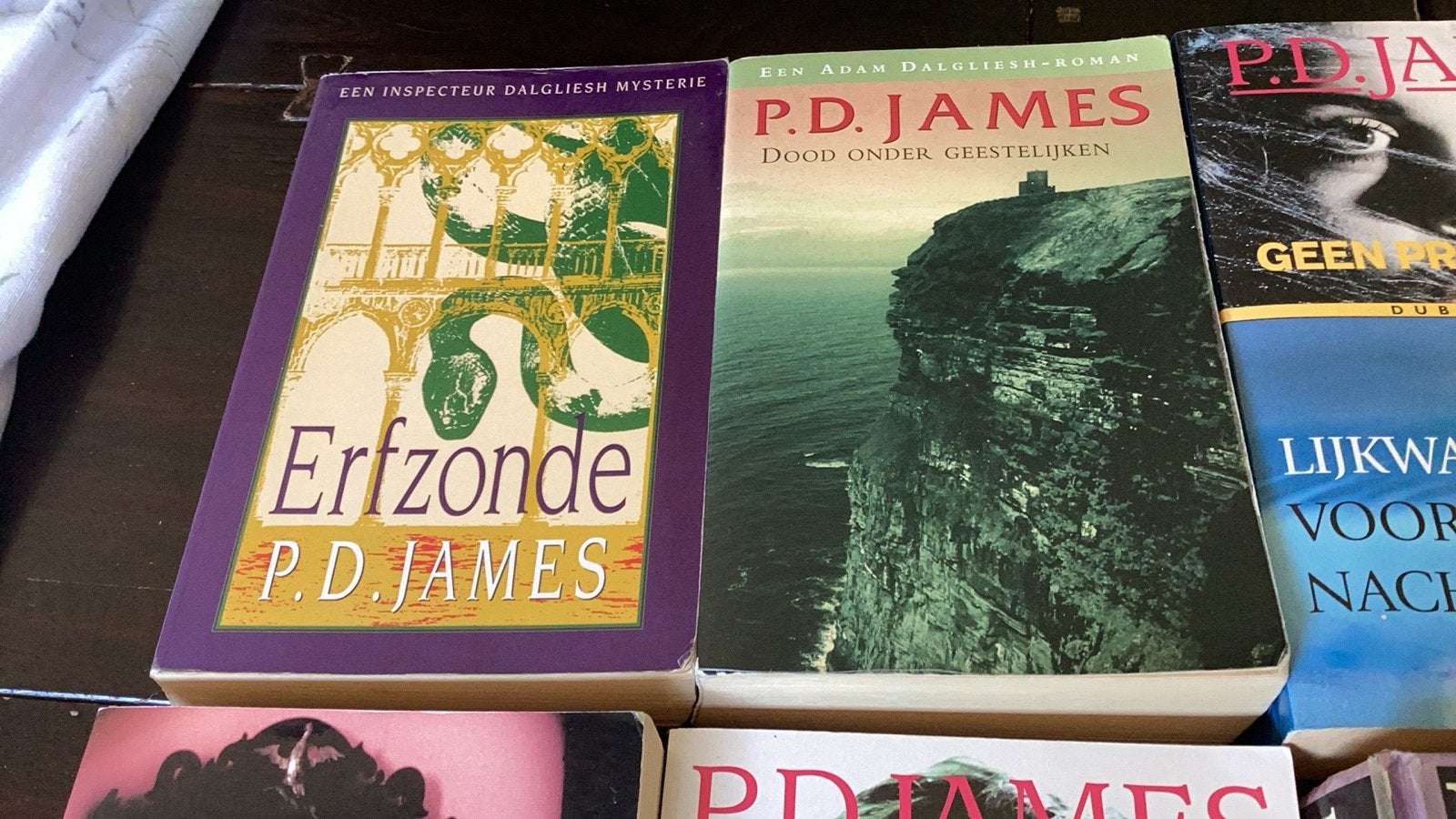 P.D. James Boekenpakket - 6 misdaadromans, Ophalen of Verzenden, Zo goed als nieuw