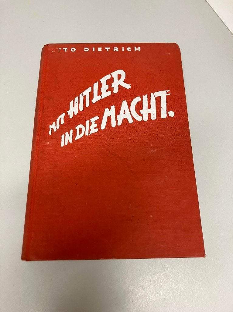 Mit Hitler in die macht Dietrich, Boeken, Ophalen of Verzenden, Tweede Wereldoorlog, Gelezen, Algemeen