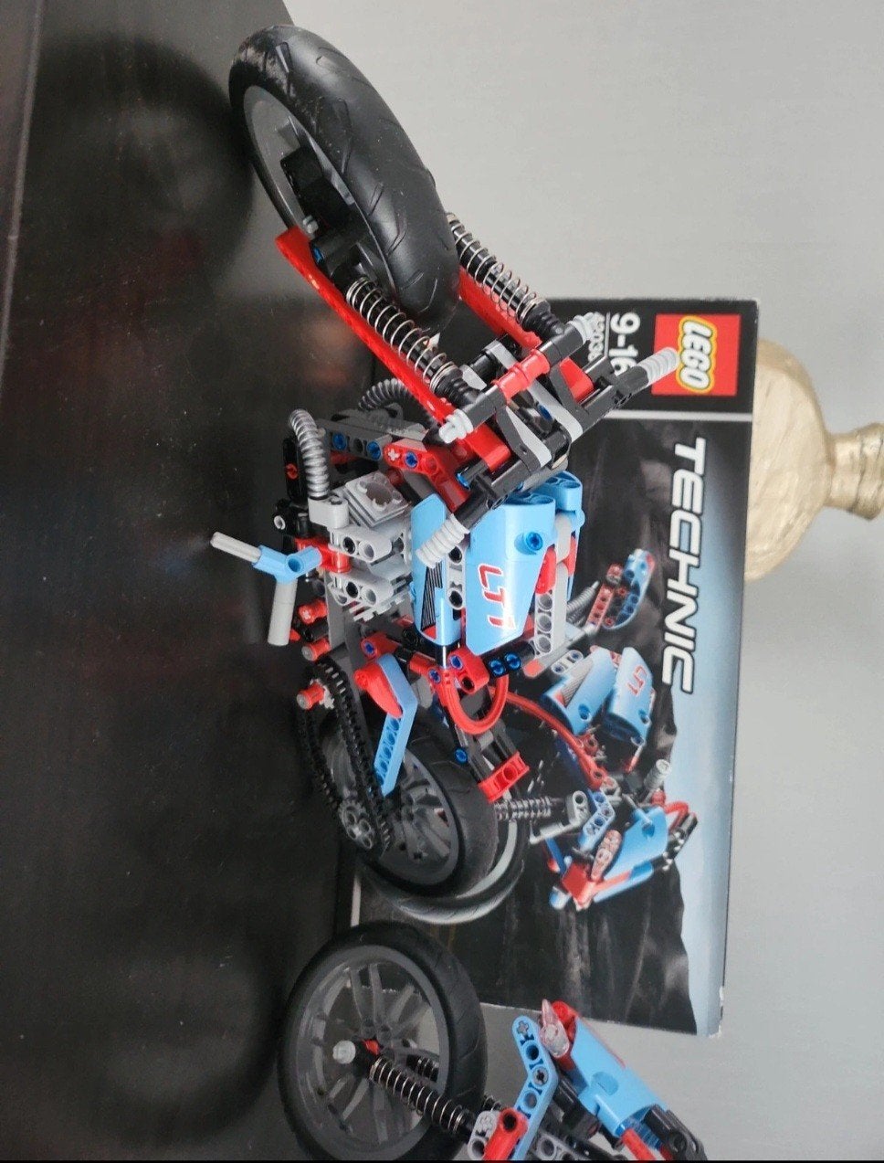 Lego Technic 42036 Motorfiets met boekjes en doos, Ophalen of Verzenden