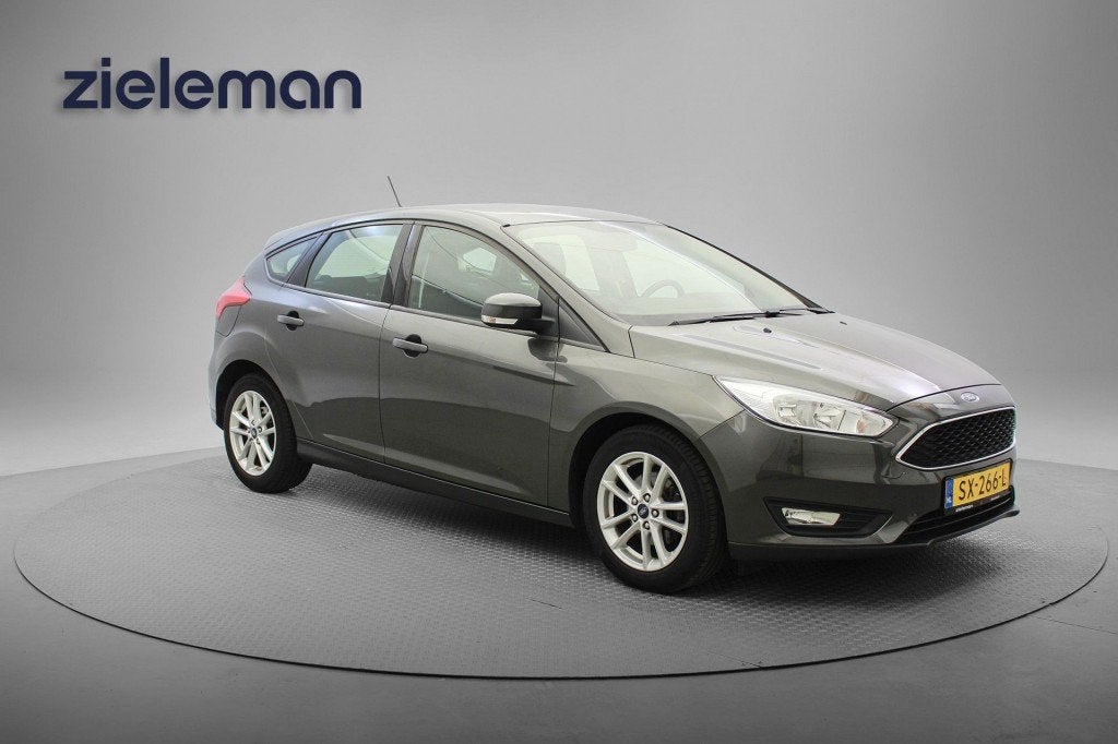 Ford FOCUS 1.0 Edition - Carplay, Navi, Cruise, Auto's, Ford, 101 pk, Gebruikt, Euro 6, Met garantie (alle)