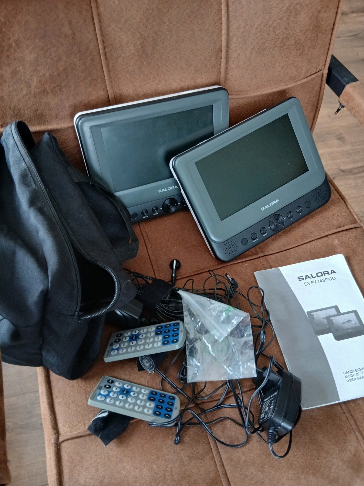 Salora DVP7748DUO Draagbare DVD-speler - Zo goed als nieuw, Draagbaar, Ophalen of Verzenden, Zo goed als nieuw, Overige merken
