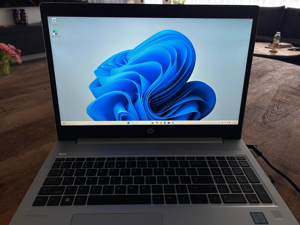 HP ProBook 450 G6 i3 8GB RAM 128GB SSD + 750GB HDD, Computers en Software, Windows Laptops, Met videokaart, 2 tot 3 Ghz, 8 GB