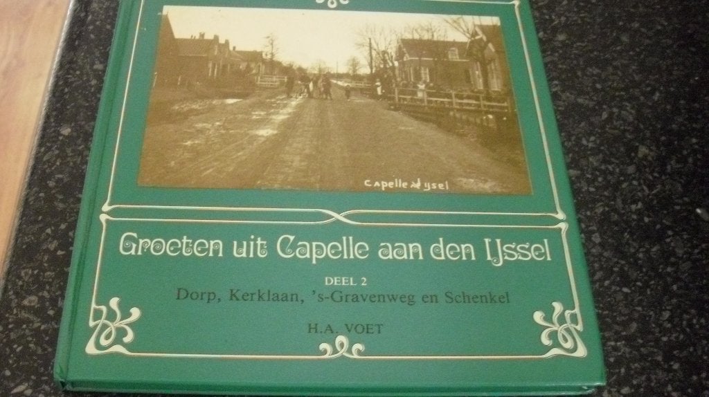 Groeten uit Capelle aan den Ijssel deel 2, Boeken, Verzenden, Zo goed als nieuw