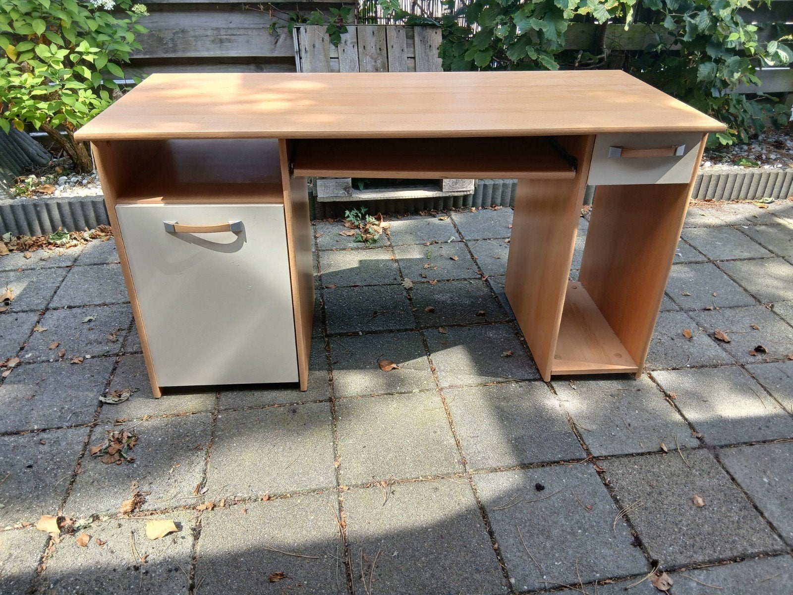 gratis bureau, Ophalen, Gebruikt