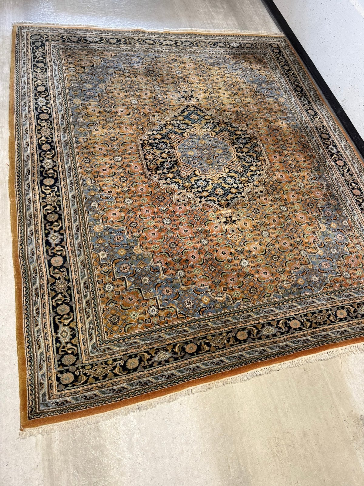 Perzisch tapijt 2.40 x 2.05 meter. Koopje!, Ophalen, Gebruikt, Perzisch, 200 cm of meer