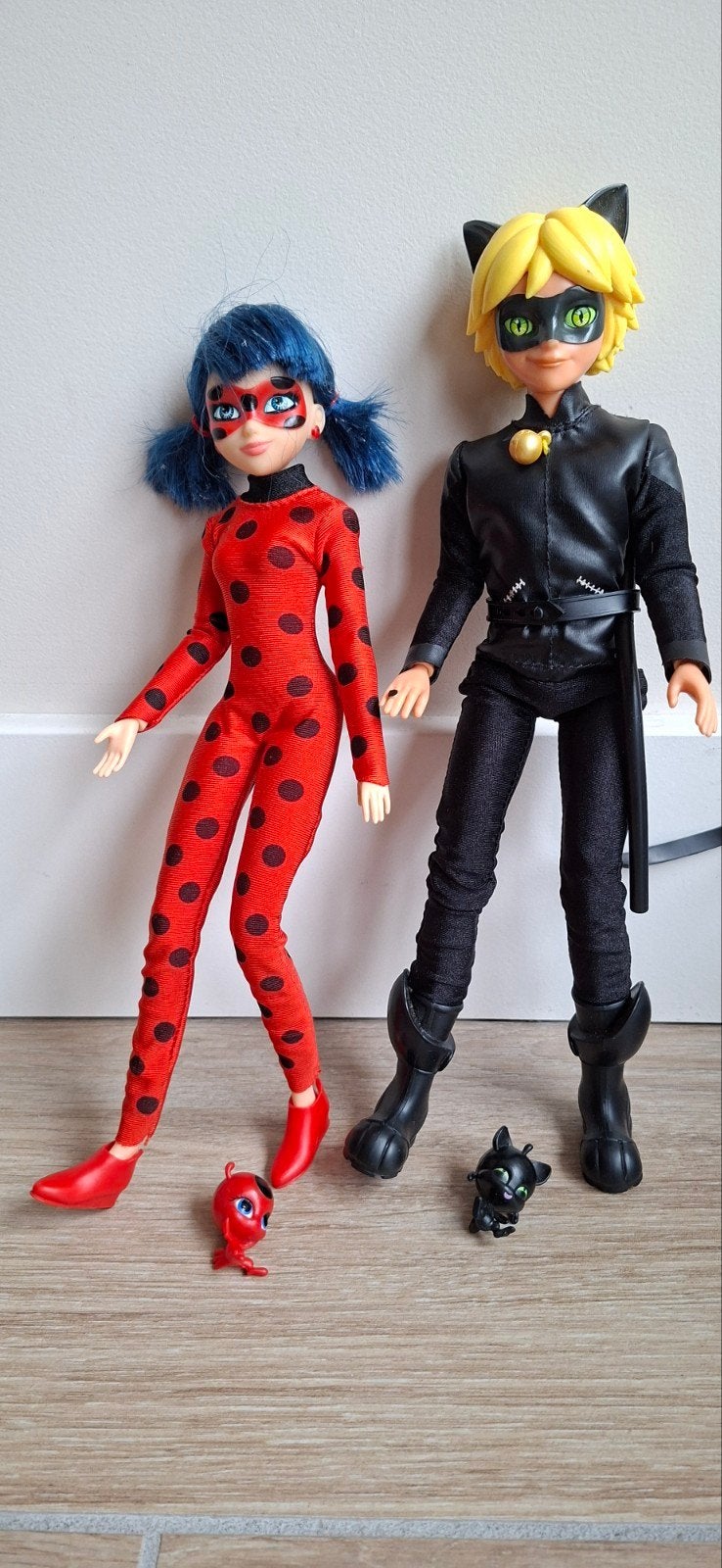 Miraculous Ladybug en Cat Noir poppen set, Ophalen, Zo goed als nieuw, Overige typen