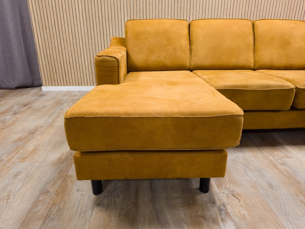 ZGAN Kleine Cognac Hoekbank, Huis en Inrichting, Banken | Bankstellen, Info@banxtel.nl, 3194DC, 150 tot 200 cm, Hoekbank