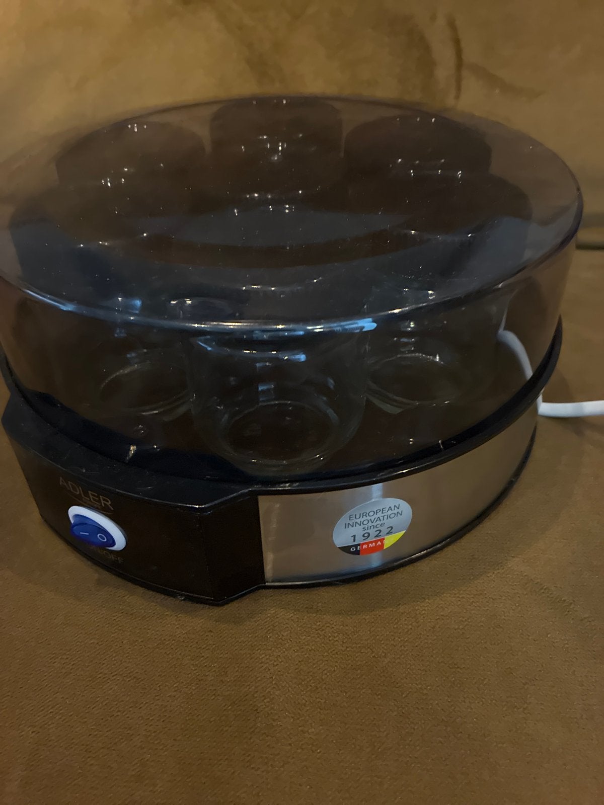Adler Yoghurtmaker met 7 potjes - Zelfgemaakte Yoghurt, Ophalen of Verzenden, Zo goed als nieuw
