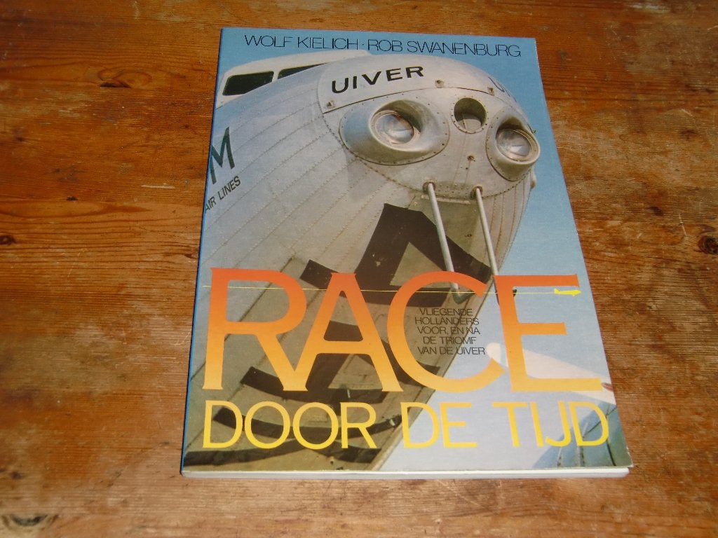 Race door de tijd (KLM, "De Uiver" Melbourne race, eva), Ophalen of Verzenden, Zo goed als nieuw, Boek of Tijdschrift