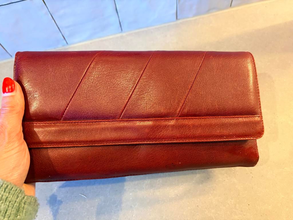 Vintage Bordeauxrode Schoudertas / Clutch, Sieraden, Tassen en Uiterlijk, Tassen | Damestassen, Ophalen of Verzenden, Gebruikt