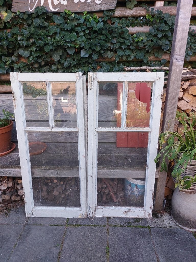 Kozijn (dubbel) met glas (enkel), Doe-het-zelf en Verbouw, Gebruikt, Raamkozijn, Inclusief glas, 75 tot 150 cm