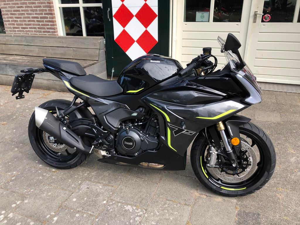 Benelli TORNADO 550 ABS E5+ (bj 2026), Strada Fornace Vecchia 30
61122  Pesaro, IT, Bedrijf, Support@benelli.com, Super Sport