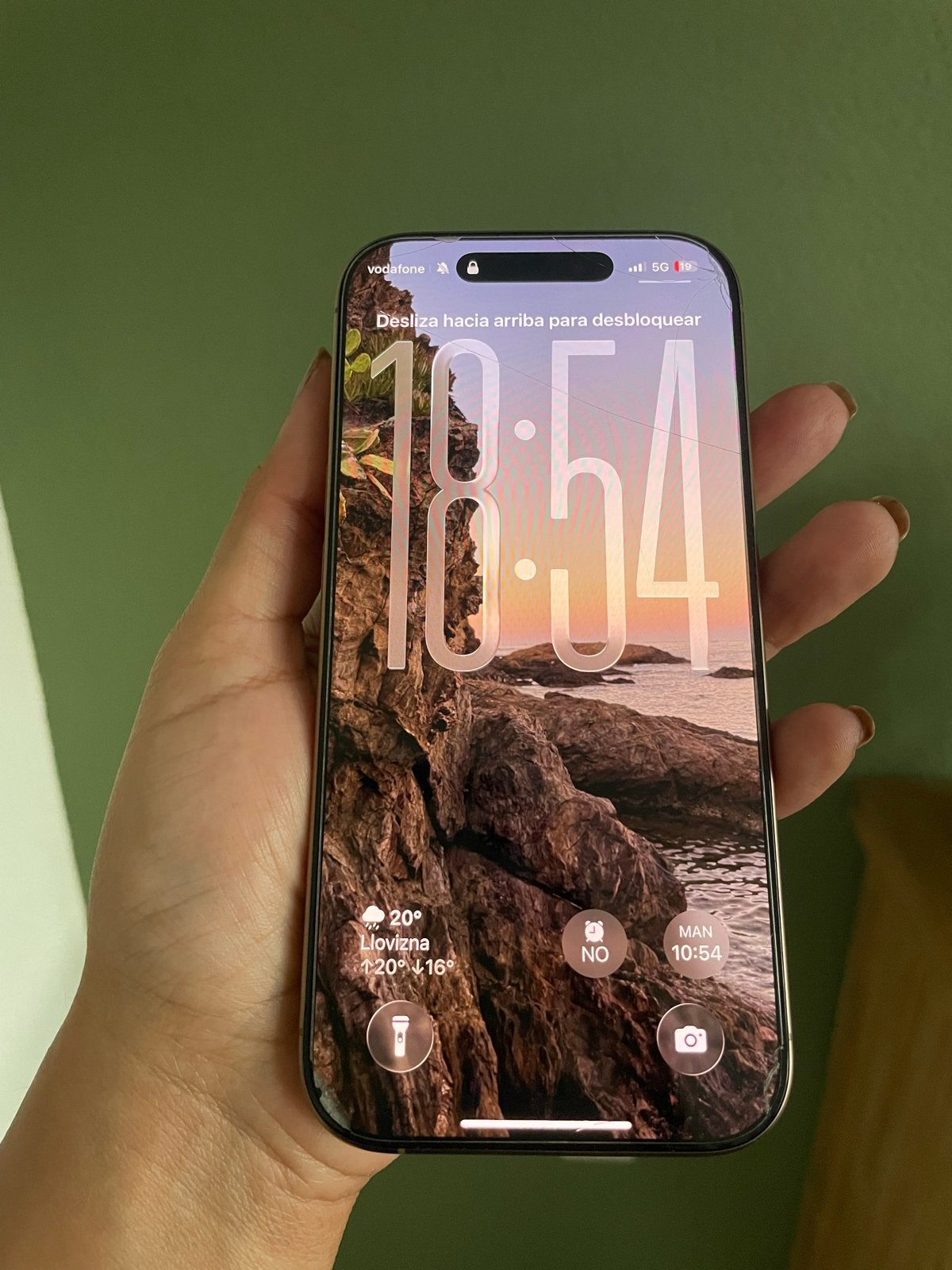 iPhone 16 Pro + iPhone 12 Mini - Functioneel, uiterlijk gebr, Telecommunicatie, Ophalen of Verzenden, Gebruikt, 64 GB, IPhone 16 Pro