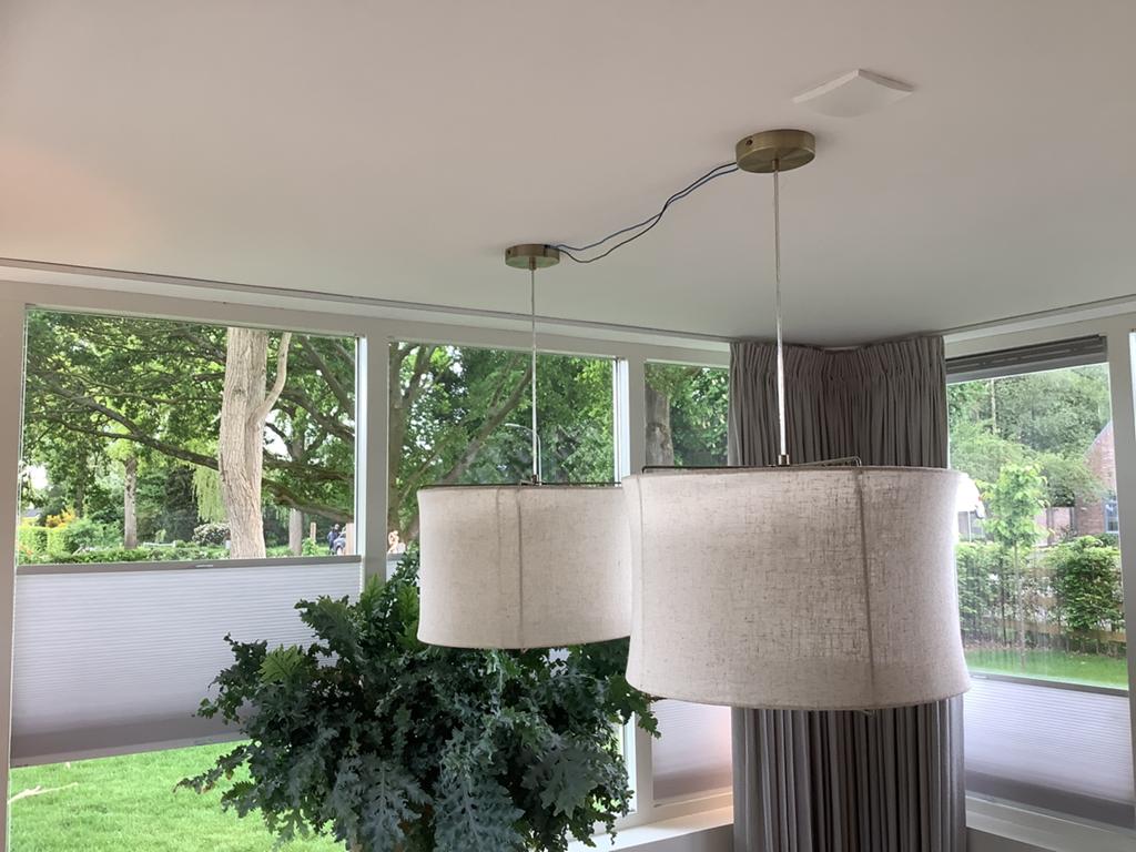 2 design hanglampen creme beige linnen japandi hotel chique, Huis en Inrichting, Lampen | Hanglampen, Ophalen, Minder dan 50 cm