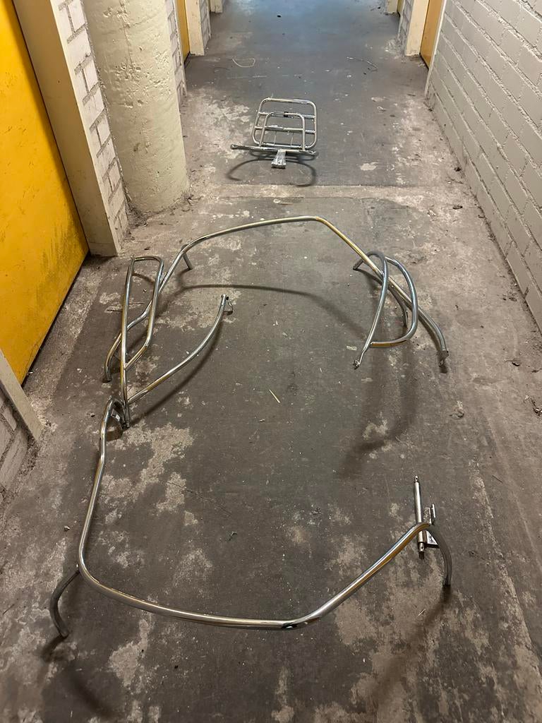 Vespa Sprint Chrome zijbeugels en achterrekje, Ophalen, Gebruikt, Overige typen, Vespa