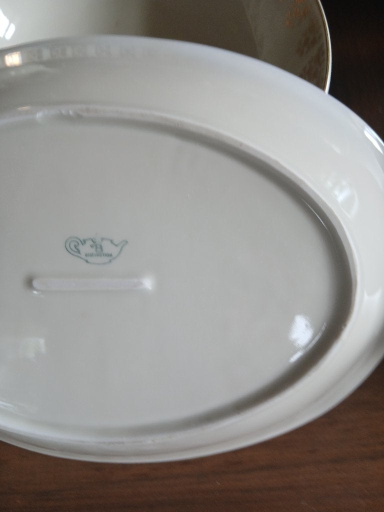Vintage Porseleinen Servies met Gouden Rand - Compleet, Huis en Inrichting, Keuken | Servies, Ophalen, Overige merken, Klassiek