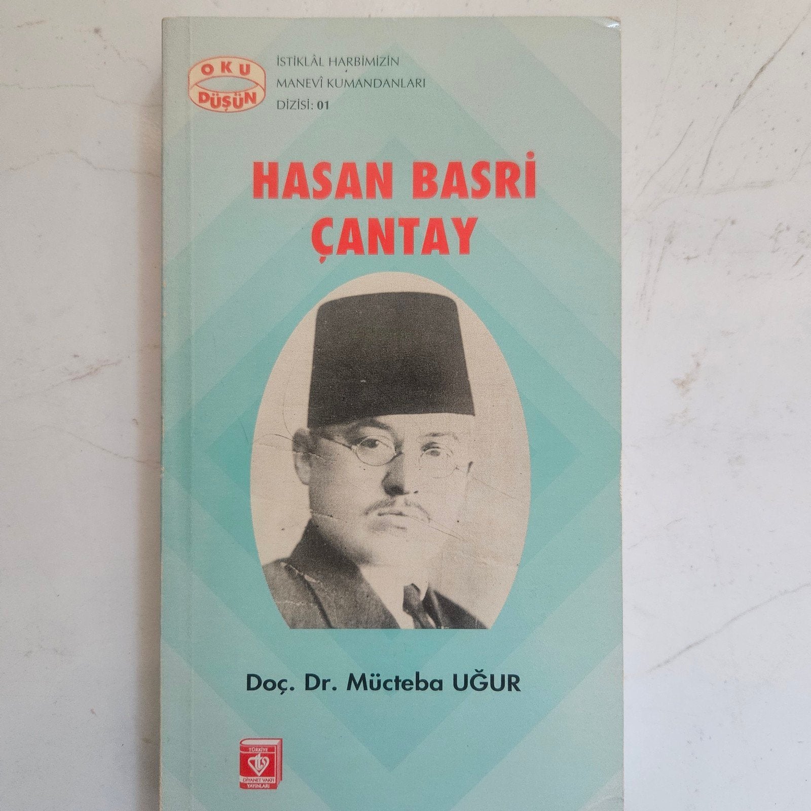 Hasan Basri Cantay; Mucteba Ugur ((18,510,5cm)), Verzenden