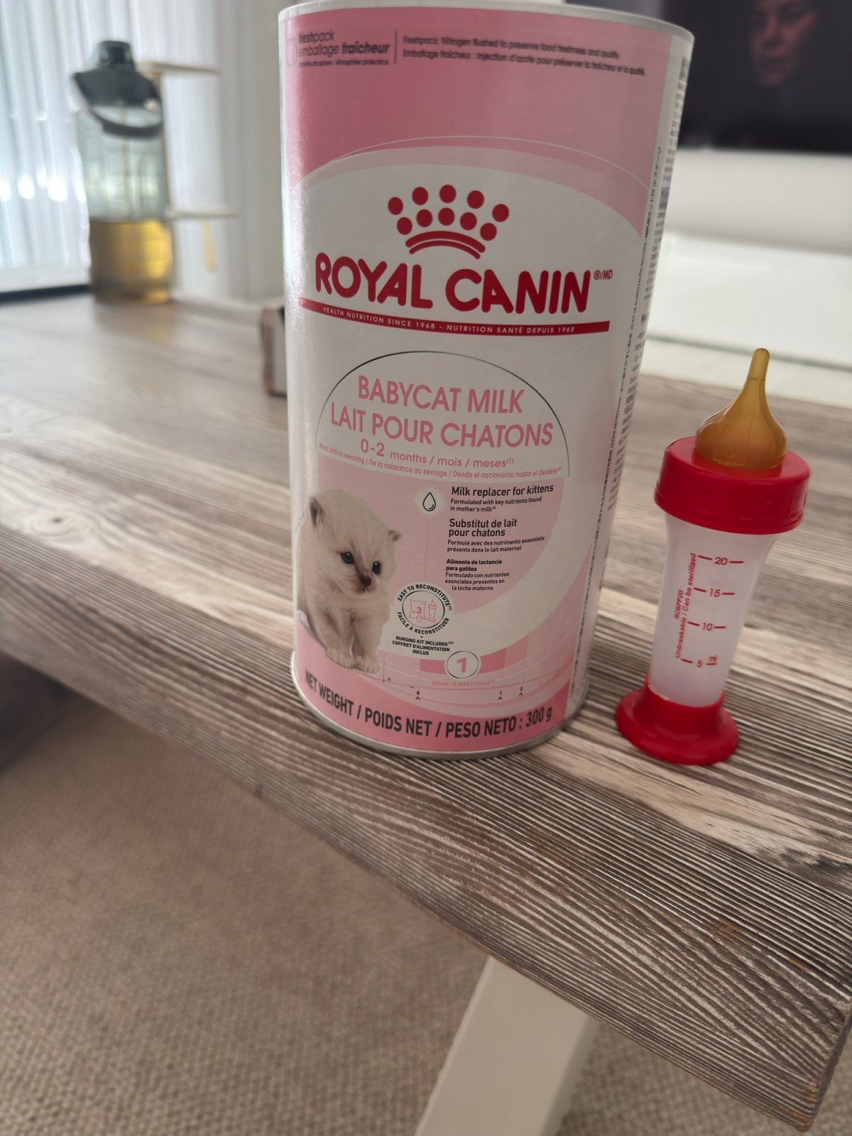 Baby kat voeding met fles, Ophalen of Verzenden, Kat