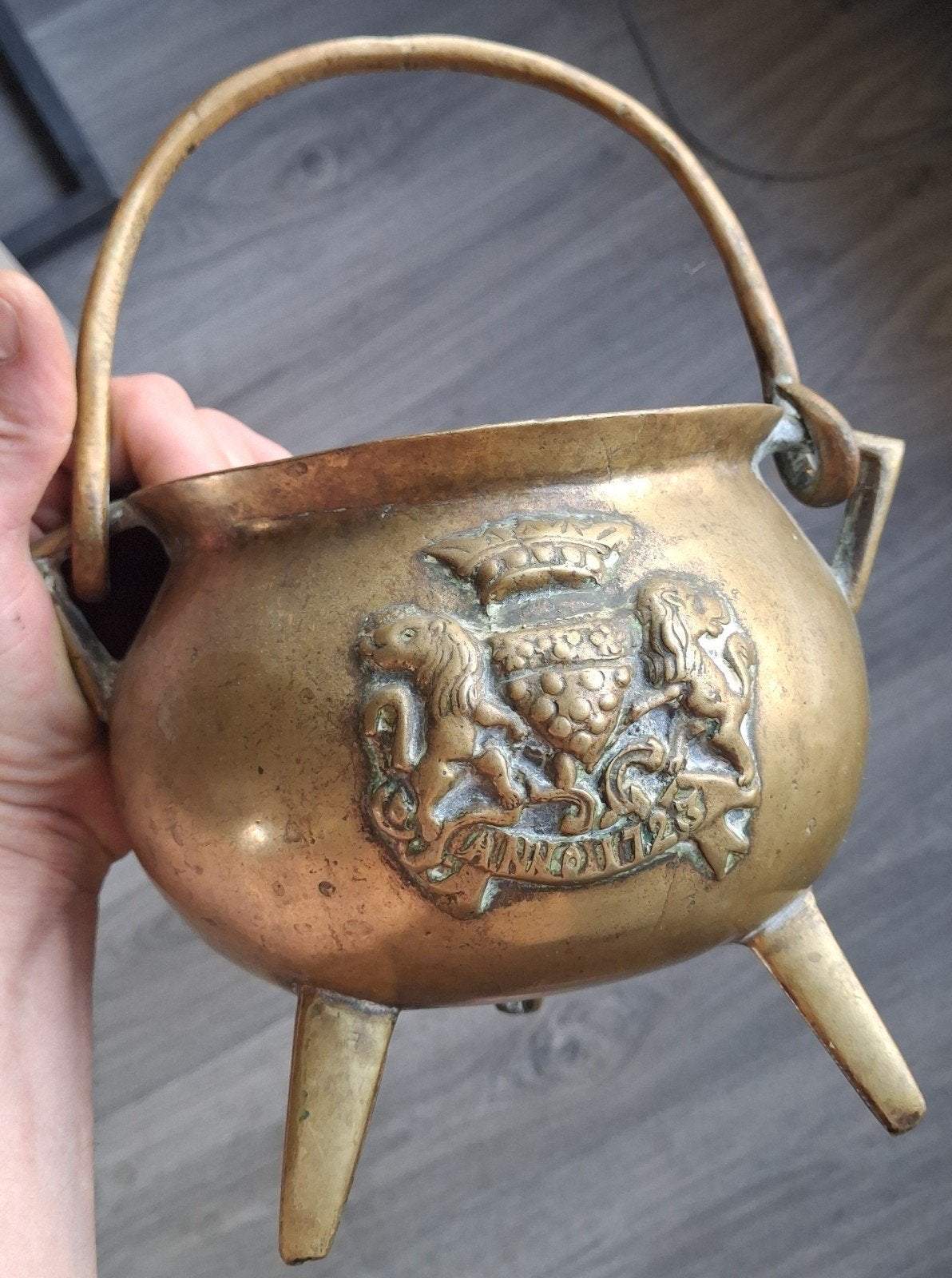 Antiek - 18e eeuw - bronzen kookpot - 1723 - met wapenschild, Ophalen of Verzenden, Koper