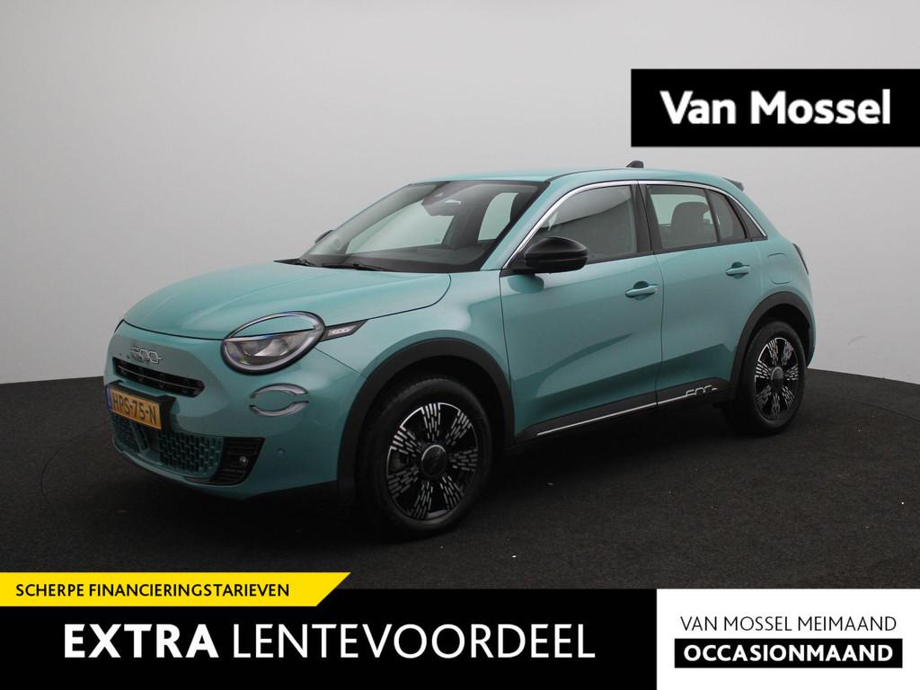 Fiat 600 1.2 Hybrid Urban | Automaat | Cruise Control | Appl, 12 maanden, Stof, Gebruikt, 1199 cc