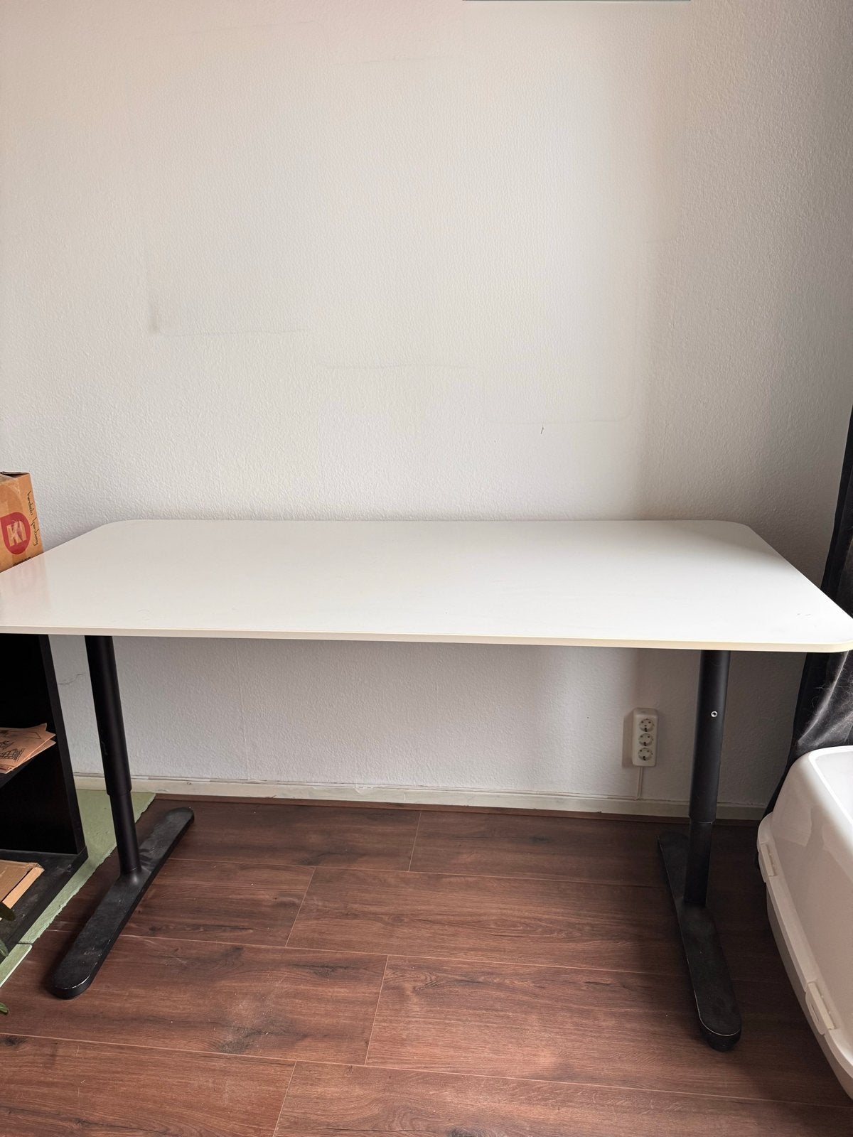 IKEA Bureau in hoogte verstelbaar, Ophalen, Zit-sta bureau, Gebruikt, In hoogte verstelbaar