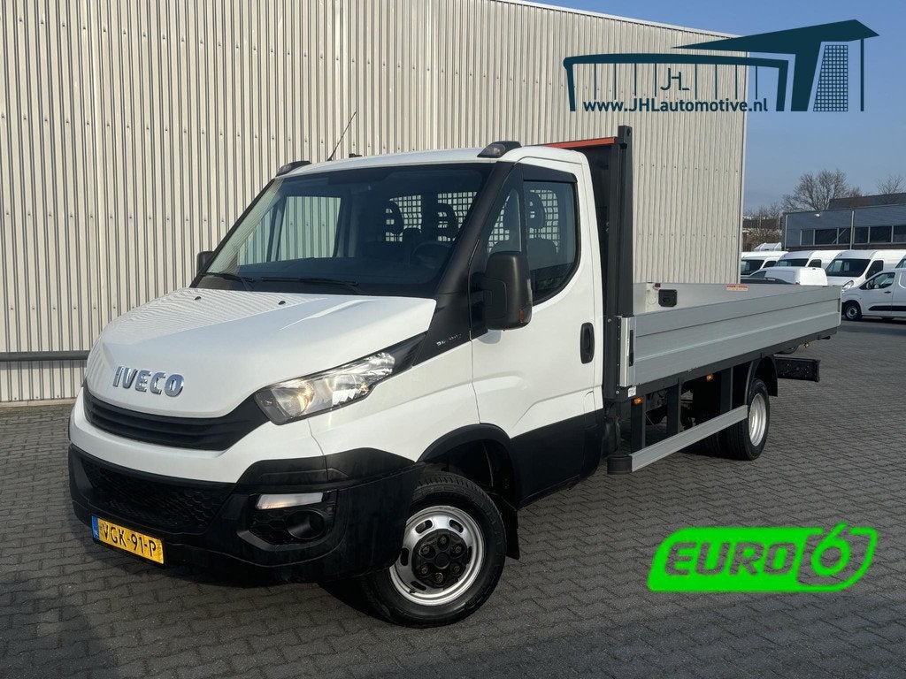 Iveco Daily 35C18 3.0 410*LAADBAK*CRUISE*A/C*3500KG*PDC*, Auto's, Gebruikt, Euro 6, 4 cilinders, Iveco