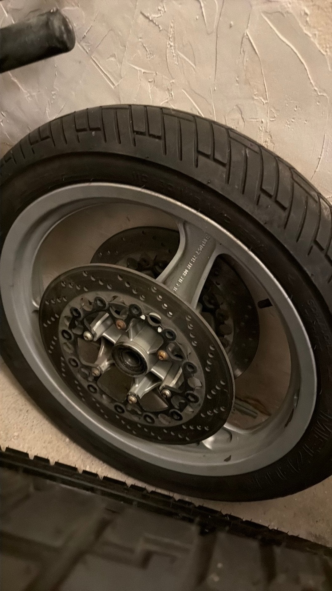 Wielen BMW K1100 K75, Ophalen