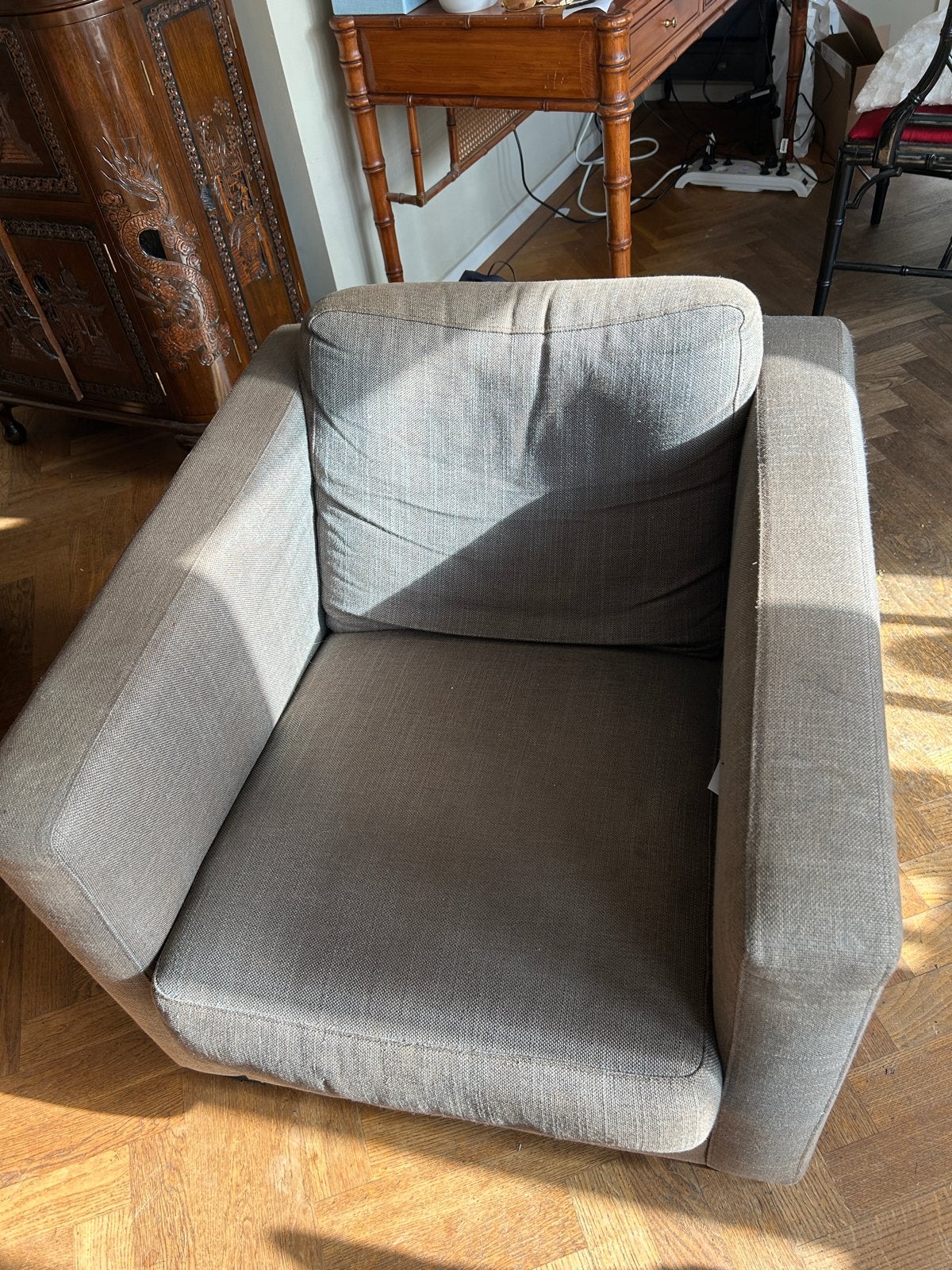 2 Comfortabele fauteuils van Kartell bruine stof, Huis en Inrichting, Fauteuils, Ophalen, Zo goed als nieuw, Stof, 75 tot 100 cm