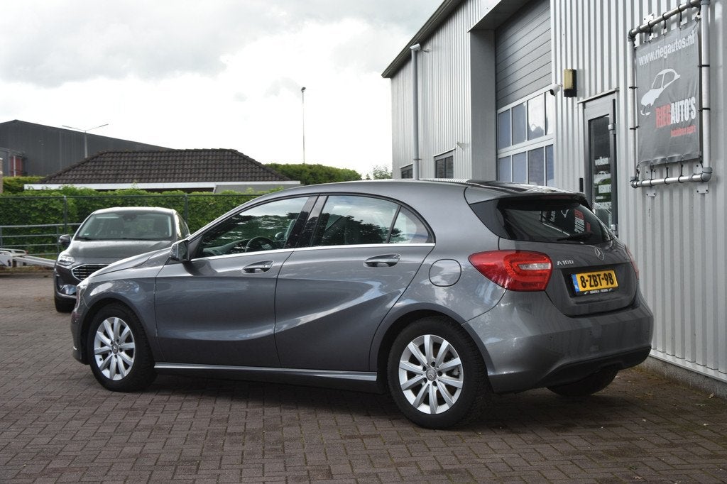 Mercedes-Benz A-Klasse 180 CDI Lease Edition Compleet uitgev, Auto's, Mercedes-Benz, Voorwielaandrijving, Euro 5, 28 km/l, Gebruikt