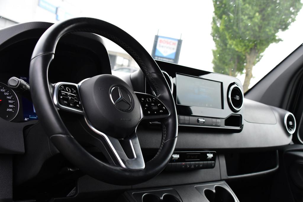 Mercedes-Benz Sprinter 319 3.0 CDI L2H1 AMG Edition Adaptiev, Automaat, Achterwielaandrijving, Gebruikt, Euro 6