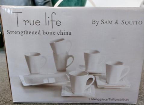 True Life 13-delig koffieservies, Nieuw, Ophalen of Verzenden, Overige stijlen, Kop(pen) en/of Schotel(s)