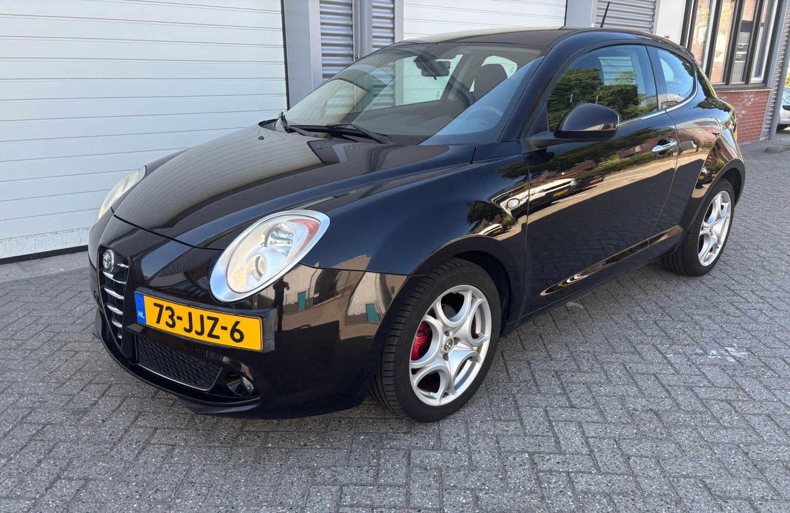 Alfa Romeo MiTo 1.4 Turbo 88KW 2009 Zwart, nieuwe apk, Auto's, Alfa Romeo, Voorwielaandrijving, 4 cilinders, 400 kg, Origineel Nederlands