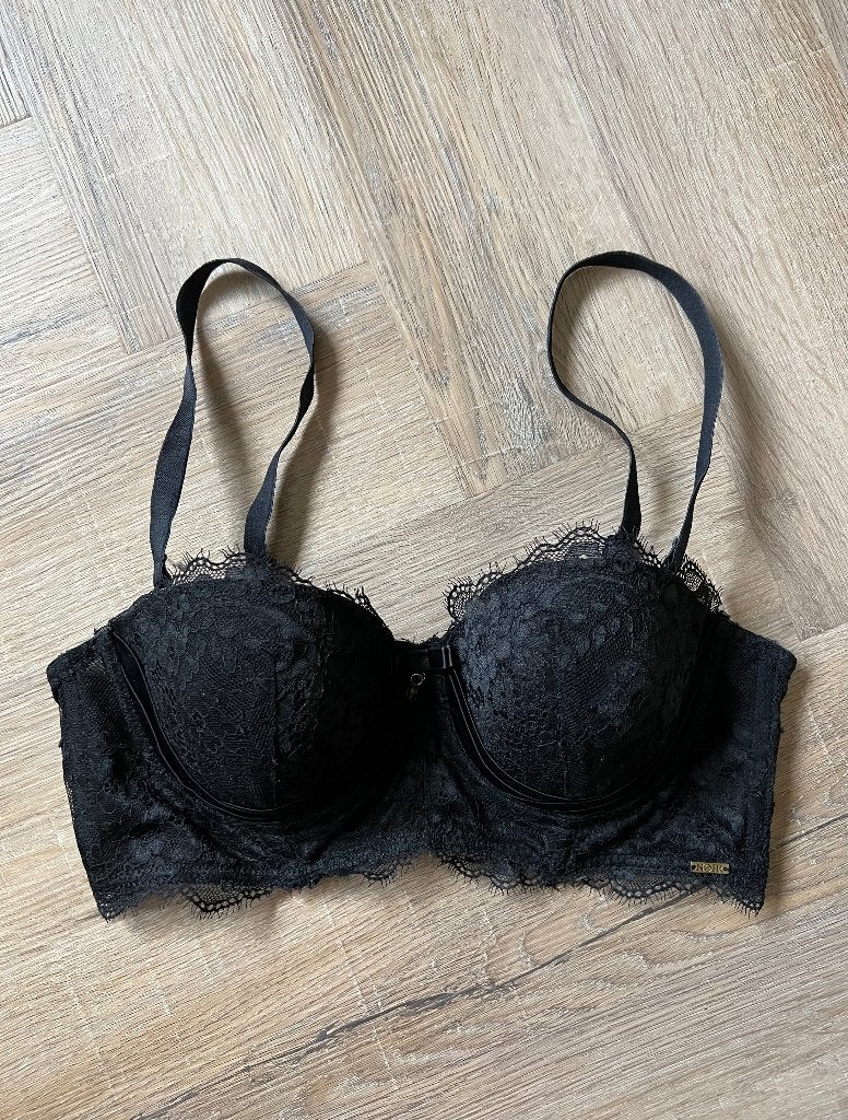 Heel goed zwart kant Hunkemoller Noir kant BH longline 75C, Hunkemöller, Ophalen of Verzenden, Zwart, BH